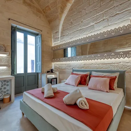 Via Cota 24 Bed & Breakfast 3*