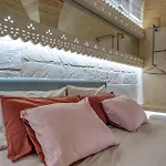 Via Cota 24 3*