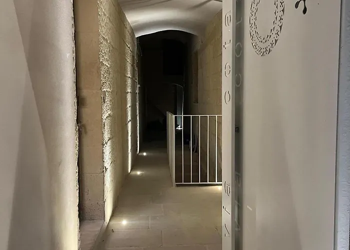 Via Cota 24 3* Lecce