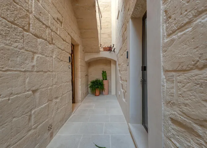 Via Cota 24 Bed & Breakfast